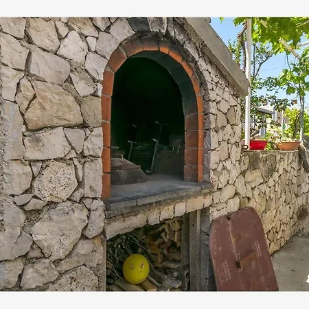 Vlado Kanica בית הארחה 3*